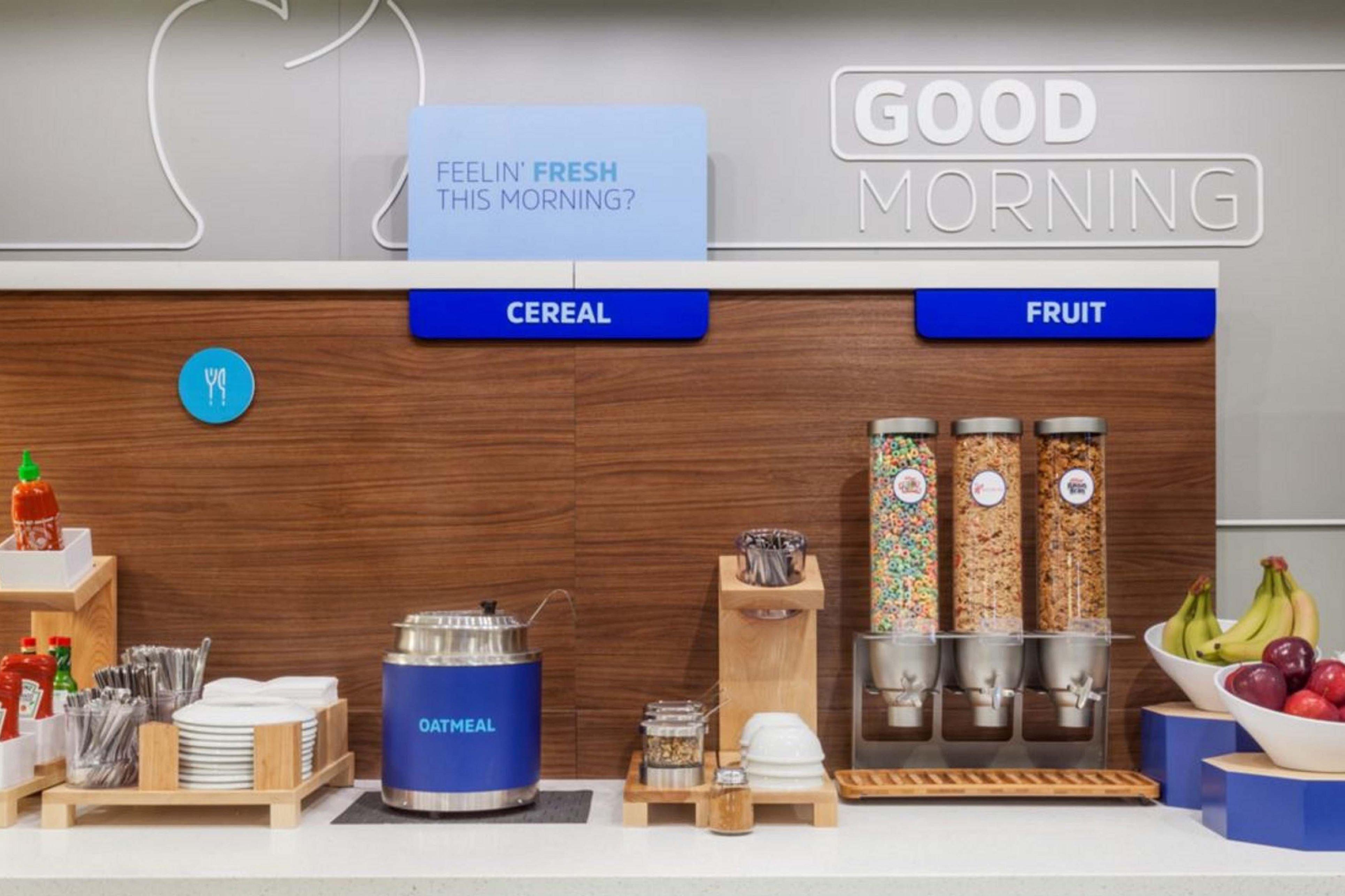 Holiday Inn Express Hotel & Suites Athens By Ihg Buitenkant foto
