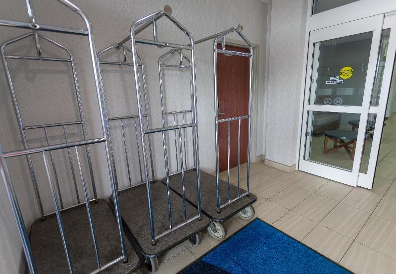 Holiday Inn Express Hotel & Suites Athens By Ihg Buitenkant foto